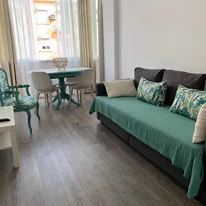 Starhouse , Lisboa Portugal